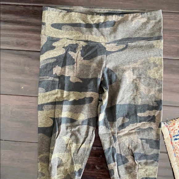 TNA leggings - Picture 1 of 2